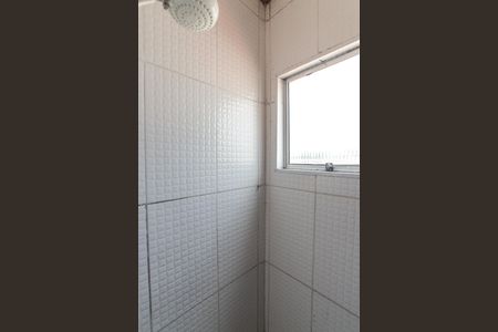 Banheiro de apartamento para alugar com 1 quarto, 45m² em Vila Sabrina, São Paulo