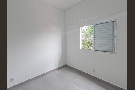 Apartamento para alugar com 1 quarto, 25m² em Jardim Santa Lucrecia, São Paulo