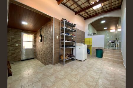 Casa para alugar com 3 quartos, 200m² em Diamante (Barreiro), Belo Horizonte