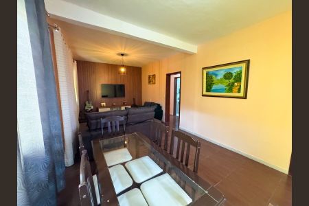 Casa para alugar com 3 quartos, 200m² em Diamante (Barreiro), Belo Horizonte