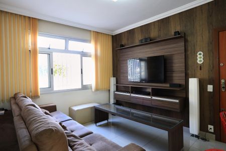 Sala de apartamento para alugar com 3 quartos, 90m² em Cachoeirinha, Belo Horizonte