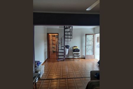 Sala de casa à venda com 6 quartos, 200m² em Jardim Guapira, São Paulo