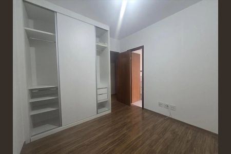 Quarto de apartamento para alugar com 4 quartos, 168m² em Santo Agostinho, Belo Horizonte