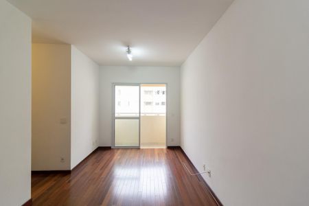 Sala de apartamento para alugar com 3 quartos, 74m² em Interlagos, São Paulo