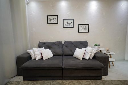 Sala de casa à venda com 4 quartos, 239m² em Parque Sao Vicente, Santo André