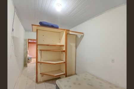 Quarto de casa para alugar com 1 quarto, 31m² em Harmonia, Canoas