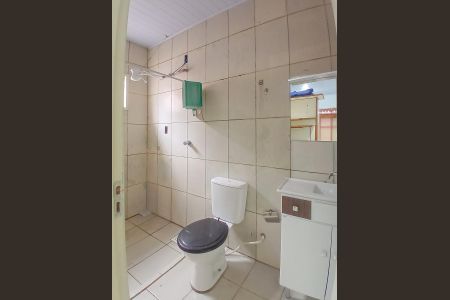 Banheiro de casa para alugar com 1 quarto, 31m² em Harmonia, Canoas