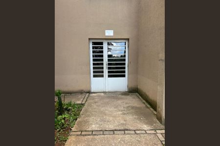 Entrada área comum de apartamento para alugar com 2 quartos, 24m² em Jardim Arco-Iris, Cotia