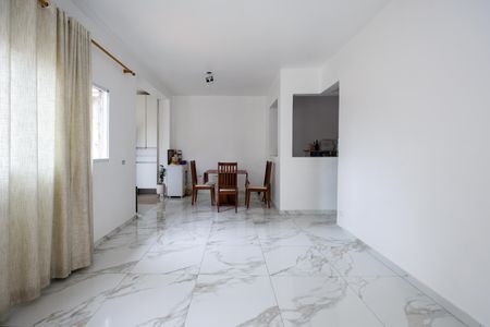 Sala de casa à venda com 3 quartos, 180m² em Parque Esmeralda, São Paulo