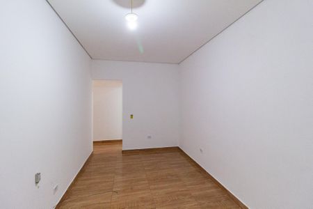 Sala de casa para alugar com 2 quartos, 80m² em Jardim Lice, Carapicuíba
