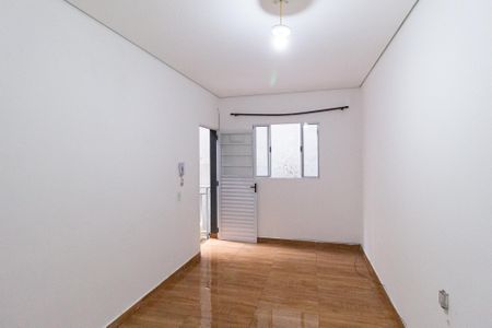 Sala de casa para alugar com 2 quartos, 80m² em Jardim Lice, Carapicuíba