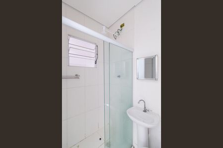 Banheiro de casa para alugar com 1 quarto, 45m² em Jardim Lice, Carapicuíba