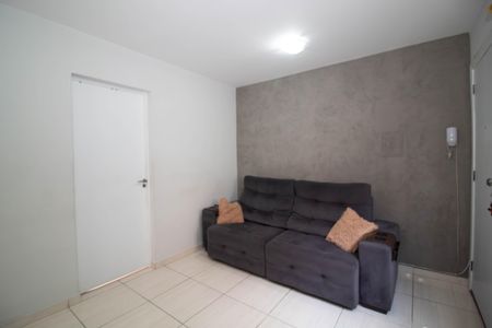 Sala de apartamento à venda com 2 quartos, 46m² em Gopouva, Guarulhos