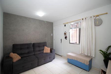 Sala de apartamento à venda com 2 quartos, 46m² em Gopouva, Guarulhos
