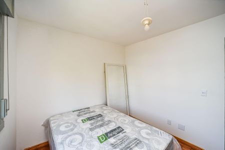 Quarto de apartamento para alugar com 1 quarto, 43m² em Passo D’areia, Porto Alegre