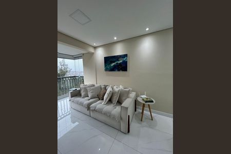 Sala de apartamento à venda com 3 quartos, 72m² em Vila Castelo, São Paulo