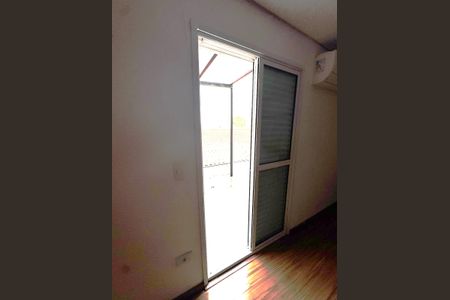 Quarto de casa à venda com 4 quartos, 390m² em Jardim da Saúde, São Paulo