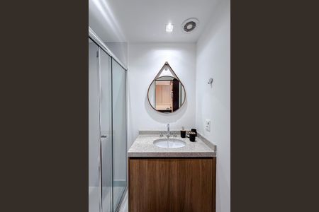 Banheiro de kitnet/studio para alugar com 1 quarto, 24m² em Cursino, São Paulo