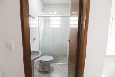 Banheiro da Suíte de kitnet/studio para alugar com 1 quarto, 20m² em Vila Nova Cachoeirinha, São Paulo