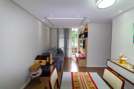 Sala de apartamento à venda com 3 quartos, 61m² em Jardim Guairaca, São Paulo