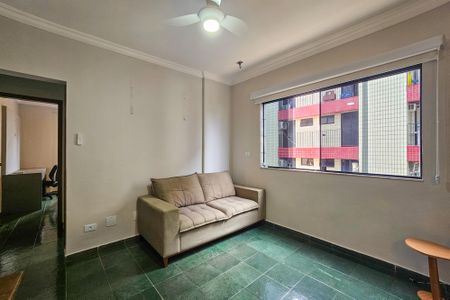 Sala de apartamento para alugar com 1 quarto, 47m² em Jardim Las Palmas, Guarujá