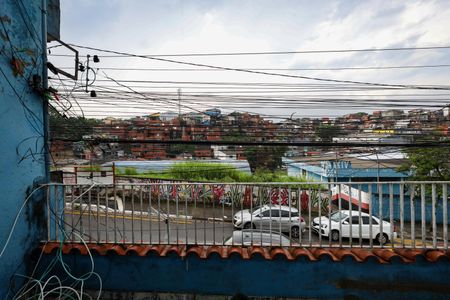 Vista do Quarto de casa para alugar com 1 quarto, 50m² em Jardim Oliveiras, Taboão da Serra