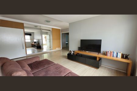 Sala de casa para alugar com 4 quartos, 201m² em Vl Recreio, Betim