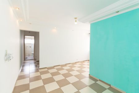 Sala de apartamento para alugar com 3 quartos, 66m² em Parque Paineiras, São Paulo