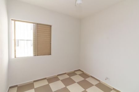 Quarto 1 de apartamento para alugar com 3 quartos, 66m² em Parque Paineiras, São Paulo