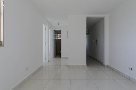Sala de apartamento para alugar com 2 quartos, 55m² em Jardim Esperanca, Mogi das Cruzes