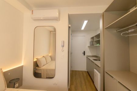 Studio de kitnet/studio para alugar com 1 quarto, 19m² em Centro, Curitiba