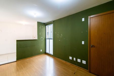 Sala de apartamento para alugar com 2 quartos, 39m² em Portal dos Gramados, Guarulhos
