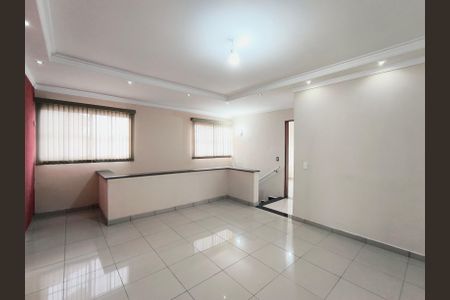 Sala de casa para alugar com 3 quartos, 140m² em Parque Residencial Jundiaí, Jundiaí