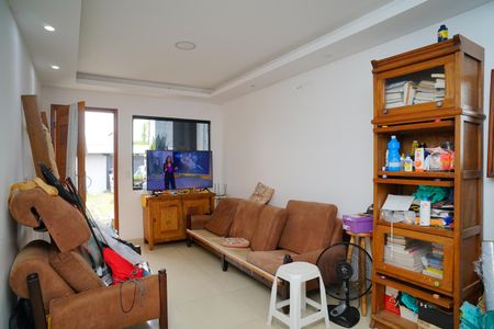 Sala de casa para alugar com 3 quartos, 90m² em Itaipuaçu, Maricá