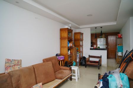 Sala de casa para alugar com 3 quartos, 90m² em Itaipuaçu, Maricá