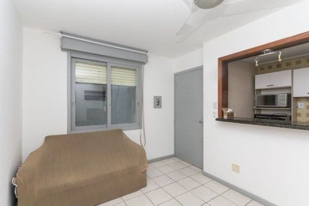 Sala de apartamento para alugar com 1 quarto, 30m² em Azenha, Porto Alegre