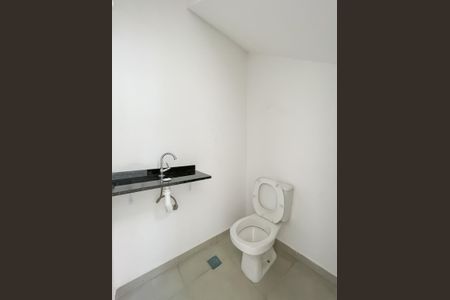 Lavabo de casa de condomínio à venda com 2 quartos, 52m² em Santa Maria, Osasco