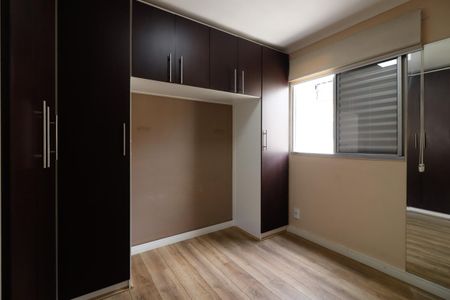 Quarto 1 de apartamento para alugar com 2 quartos, 100m² em Jardim Santa Teresinha, São Paulo