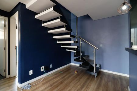 Sala 1 de apartamento para alugar com 2 quartos, 100m² em Jardim Santa Teresinha, São Paulo