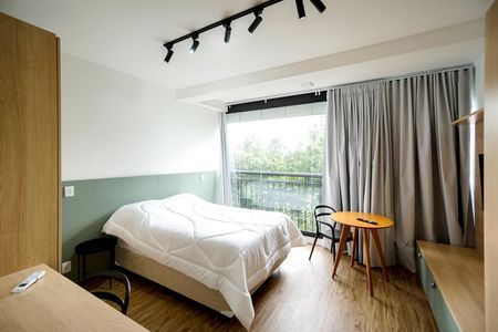 Sala quarto e cozinha de kitnet/studio para alugar com 1 quarto, 23m² em Vila Azevedo, São Paulo