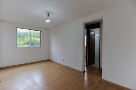 Sala de apartamento para alugar com 2 quartos, 49m² em Jardim do Tiro, São Paulo