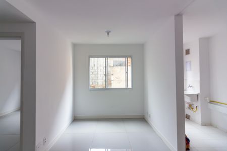 Sala de apartamento para alugar com 2 quartos, 45m² em Santa Maria, Osasco