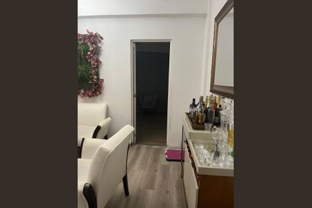 Sala de casa para alugar com 4 quartos, 195m² em Bela Vista, Osasco