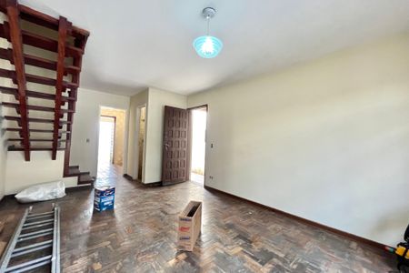 Sala de casa para alugar com 3 quartos, 130m² em Jardim Oriental, São Paulo