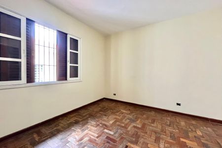 Quarto 1 de casa para alugar com 3 quartos, 130m² em Jardim Oriental, São Paulo