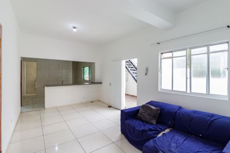 Casa para alugar com 2 quartos, 100m² em Jardim Campo Limpo, São Paulo