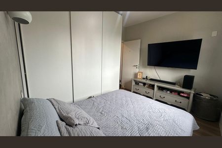 Quarto de apartamento à venda com 2 quartos, 101m² em Vila Galvão, Guarulhos