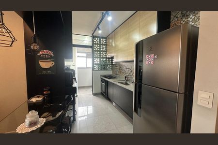 Cozinha de apartamento à venda com 2 quartos, 101m² em Vila Galvão, Guarulhos