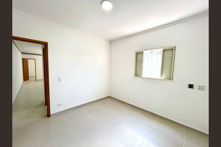 Quarto 2 de casa para alugar com 2 quartos, 65m² em Parque Mikail, Guarulhos
