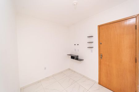 Sala de apartamento para alugar com 2 quartos, 40m² em Ponte Rasa, São Paulo